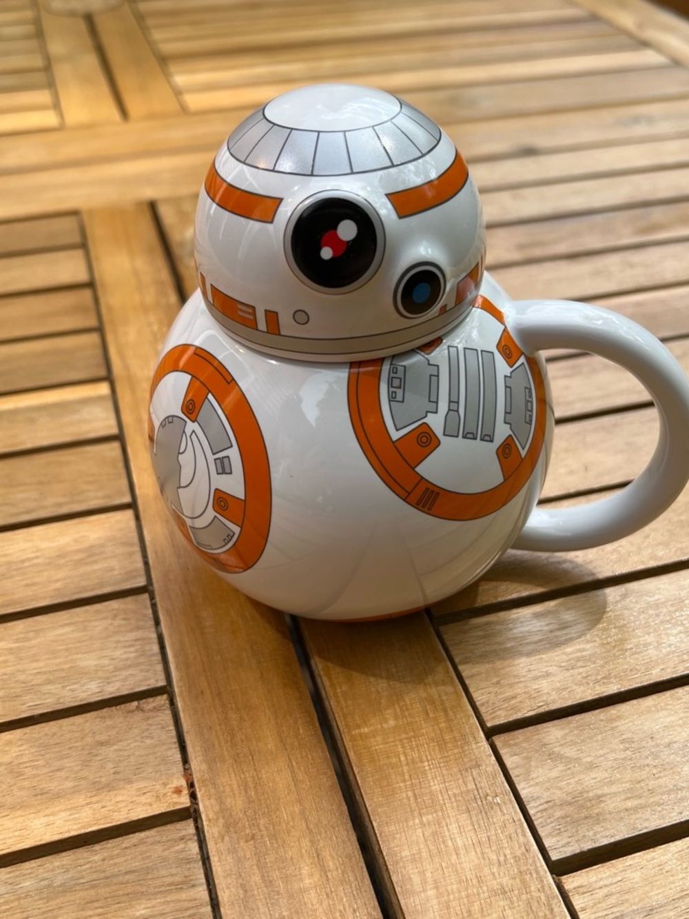 Disney original BB-8 Droid Ceramic collectors mug with lid - Star Wars